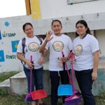 Trio in cleaning